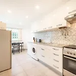 Guestready - Spacious Apt Near Cascais City Centre